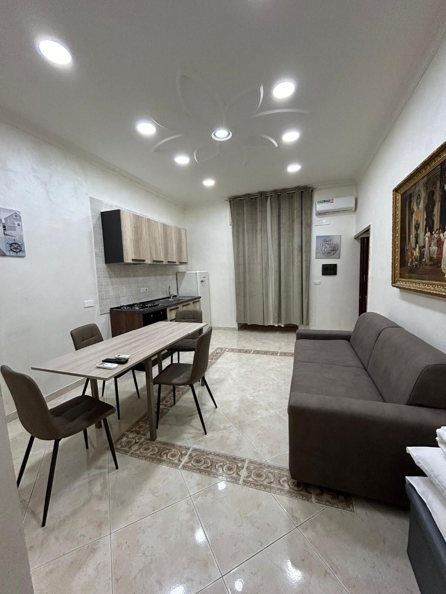 Dora House Valentino Napoli
