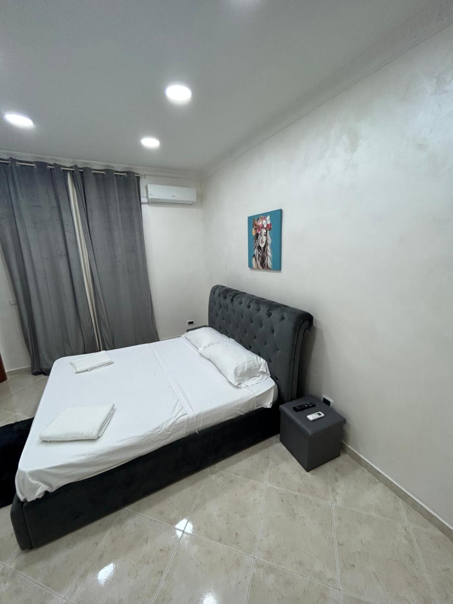 Dora House Valentino Napoli